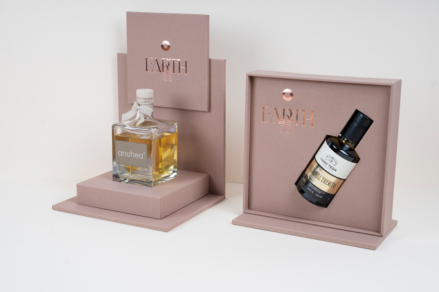 Grafiche Paciotti Ignites Luxe Pack with Stunning Luxury Packaging Inspired By The Elements